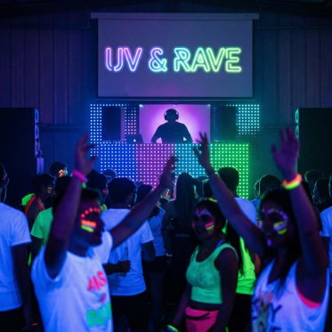 UV PARTY & RAVE