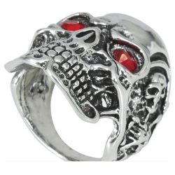 Skelet ring med r�de �jne