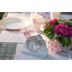 Enhj�rning tr�figur 