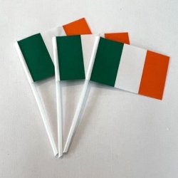 trta flagga p en pinne 10. Irland