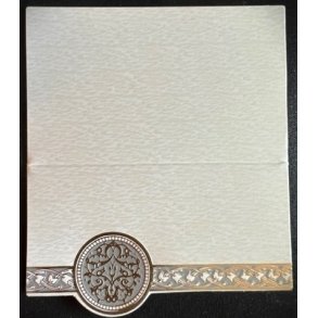 Placerakort med cirkel och silverkant