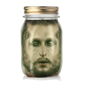 Sylteglas med balsameret hoved