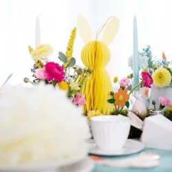 Pskeharer i gul papirvv 30cm