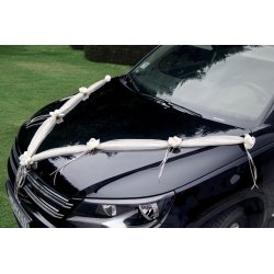 Brllopsbilorganza m. blommor i krmfrg