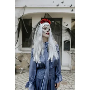 Hrklmma med slja och rda blommor