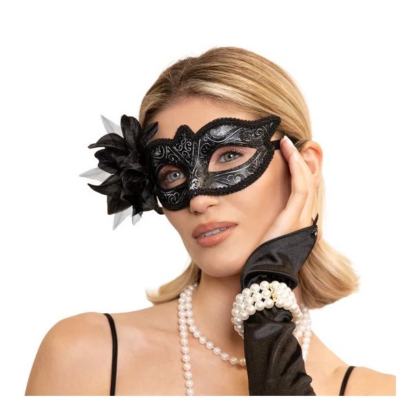 �jenmaske i sort med stor sort blomst