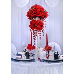 Diamantkedja med rda plastdiamanter