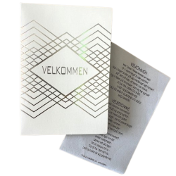 Velkommen sang i hvid med iriserende print